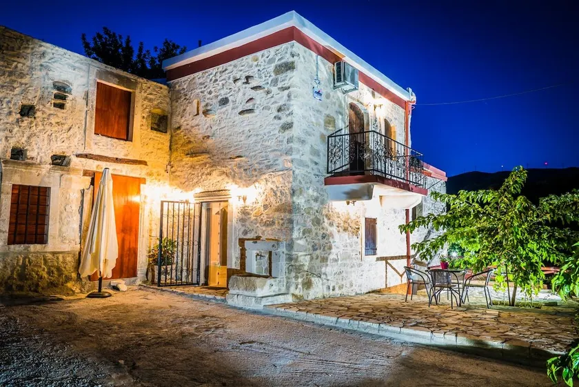 Villa Tzaniana - Image 1