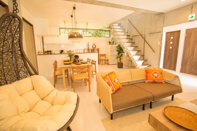 The Hawaiian space heals both mind and body ~ K's Casa ~ Onna Village Maeda - Image 1