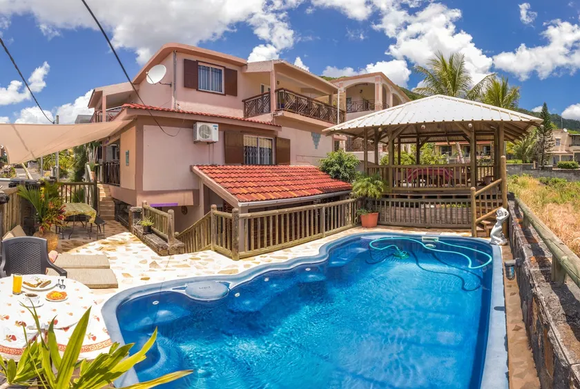 Sunset Villa 2 - Image 1