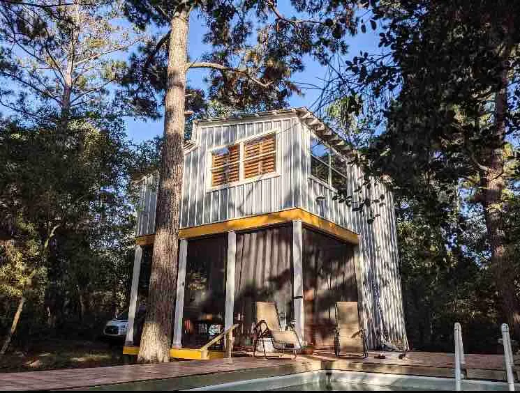 Paradise Pines - Image 1