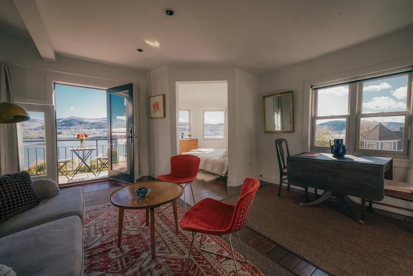 Romantic Riverfront Retreat | A Winter City Escape - Image 1