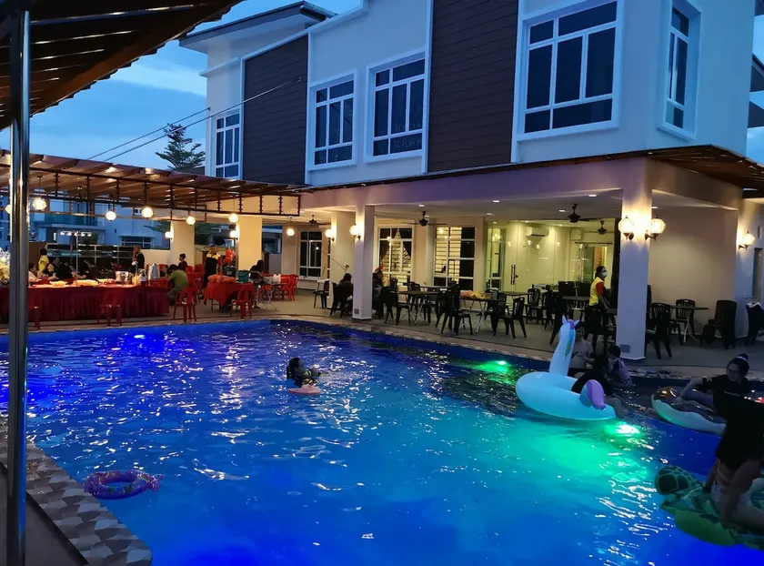 Memories Homestay 3 6 Rooms for 24PAX Up to 70PAX - Image 1