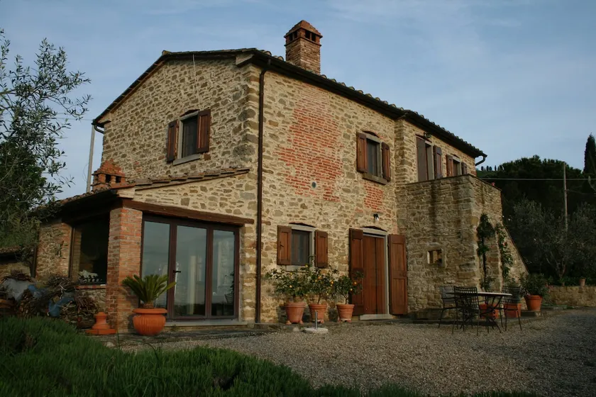 700 year old restored tuscan home - Image 1