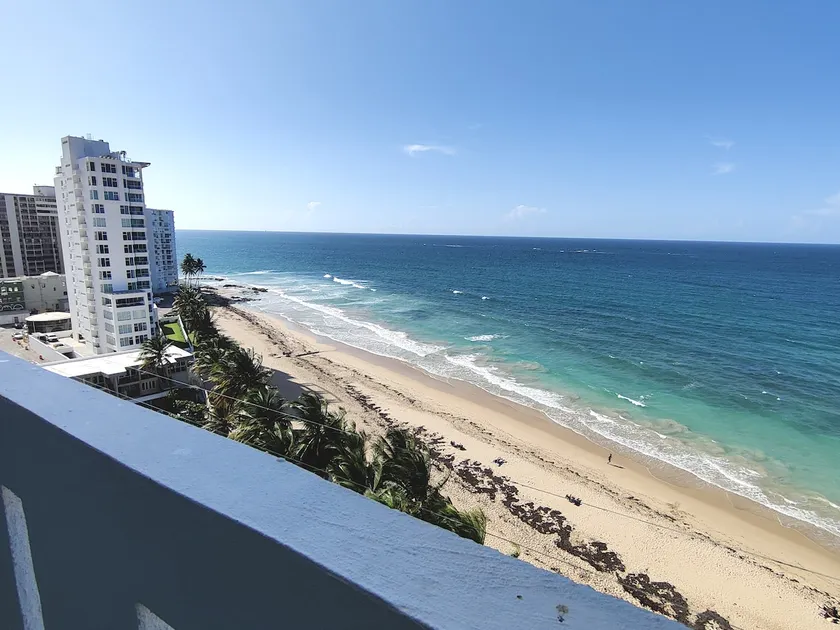 Oceanfront + Beach + Pool + Balcony 1 Bedroom - Image 1