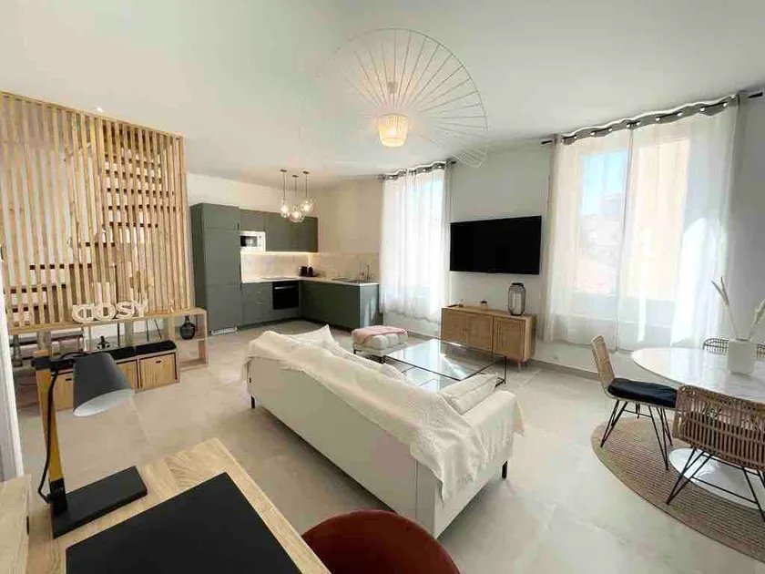 3 bedrooms – Cannes center, train station & Palais on foot - Image 1