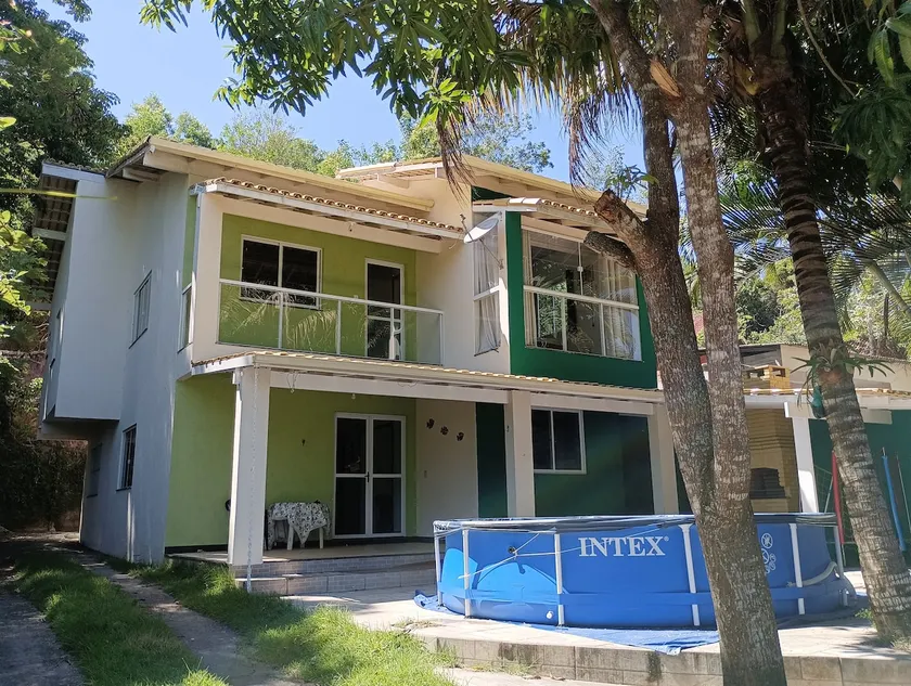 Espaçosa Beach House in Santa Cruz Aracruz ES - Image 1