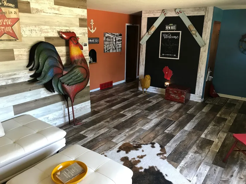 River Road Retreat: vacation with a great location - Image 1