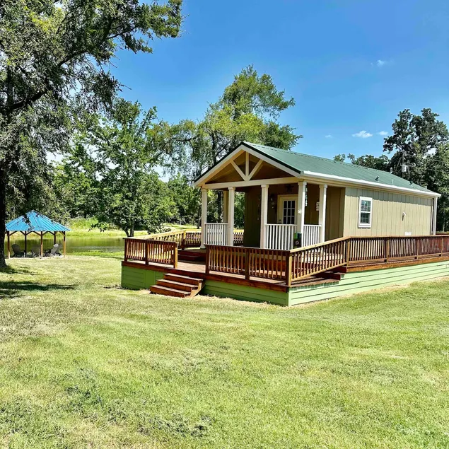 Sweet Dove Stays-Cabin w/Stocked Lake, Secure - Image 1