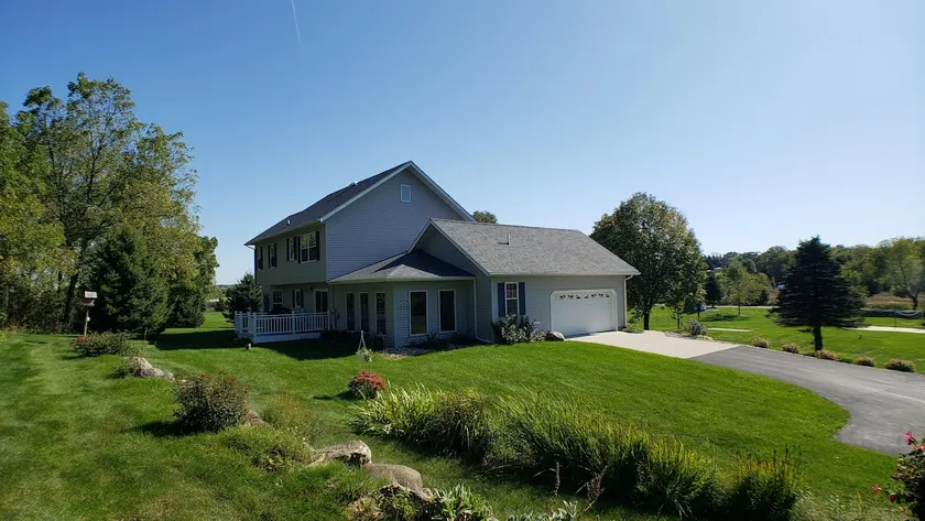 Your Home Away From Home! - Image 1