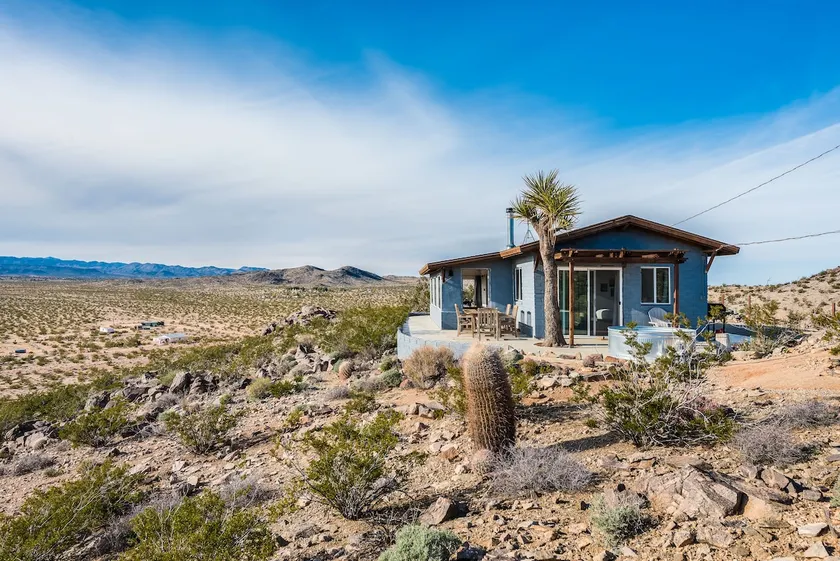 The Joshua Tree Starfire House + Hot Tub - Image 1