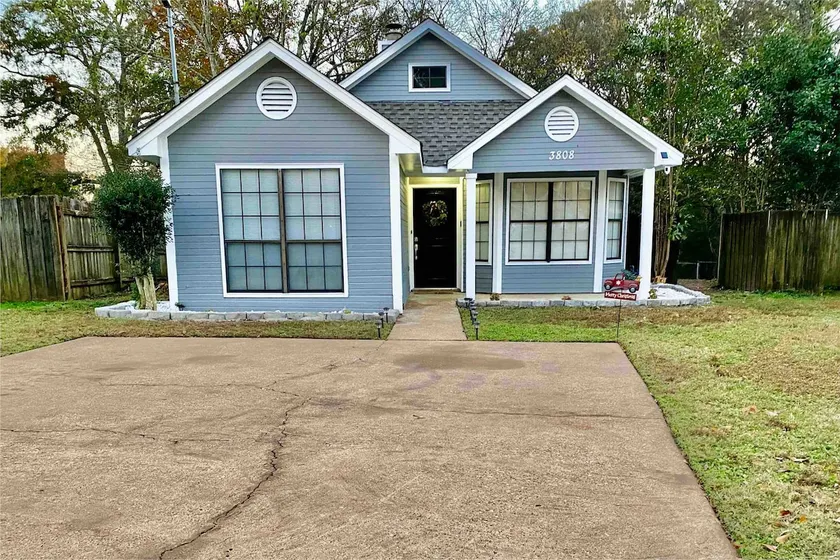 Top Rated 3BR Home Located in Montgomery - Image 1