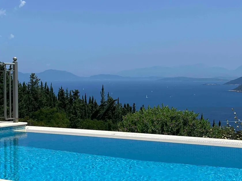 Villa Vassilis Fiscardo Kefalonia - Image 1