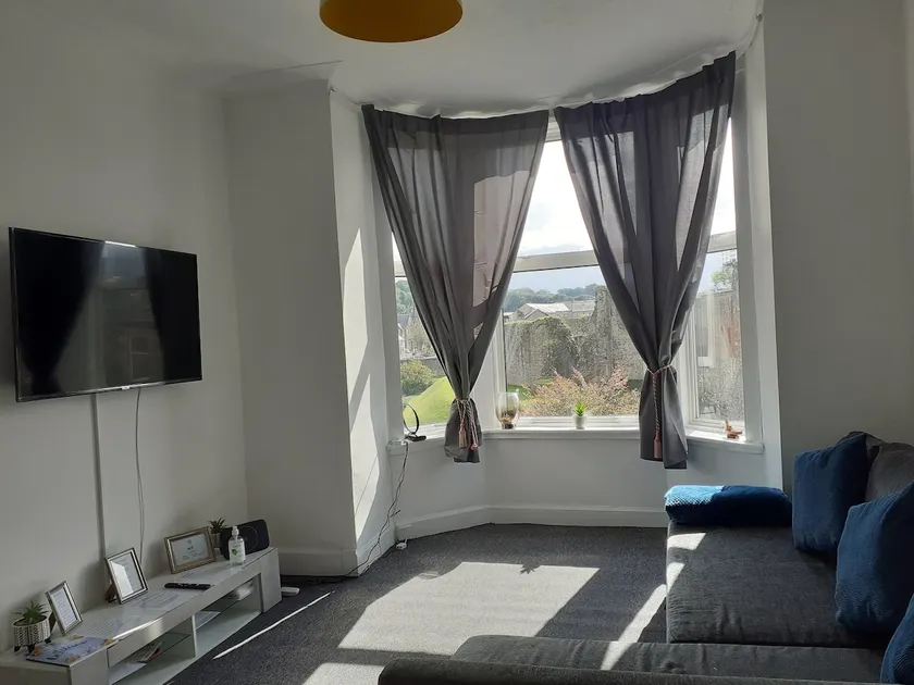 Castleview is a lovely flat in a listed building - Image 1