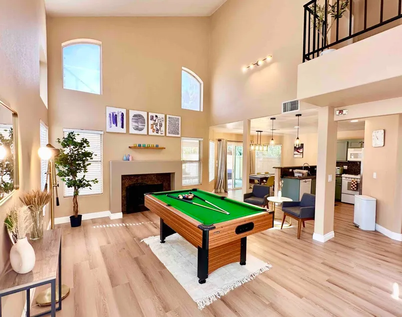 Stunning!3br 4 beds.8 miles to strip - Image 1