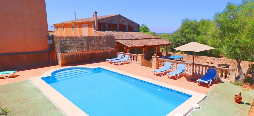 Can Guillem, aire acondicionado, wifi, piscina, jardín, a 15 minutos de la playa - Image 1