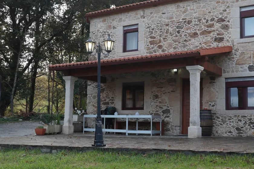 ”A Lameira” stone house, enjoy Galicia. - Image 1