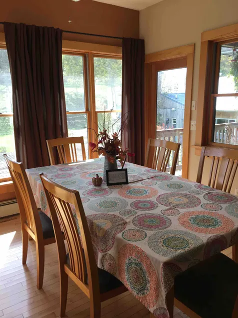 Main Level Farmhouse @ Suncrest Gardens Pizza Farm - Image 1