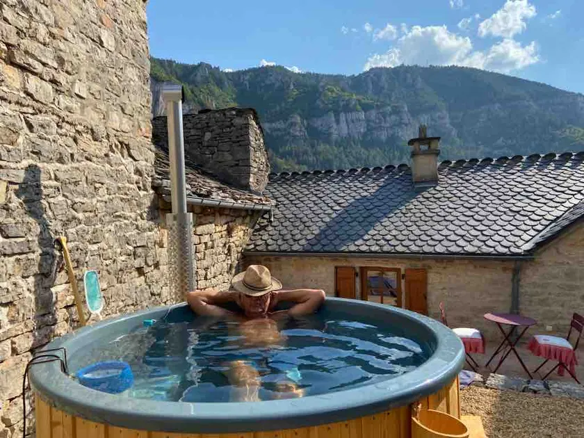 La Romantique terrace + heated Finnish bath - Image 1