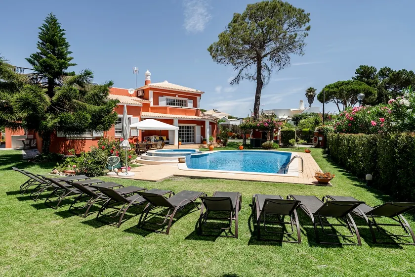 House near Vila Luz Golf in Vilamoura - Image 1