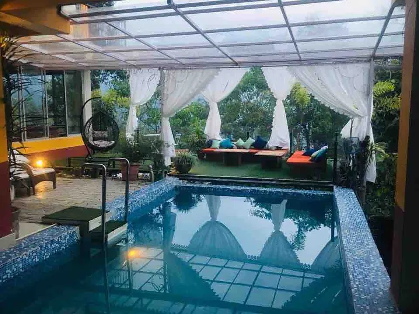 Cheerful Pool Villa - Image 1