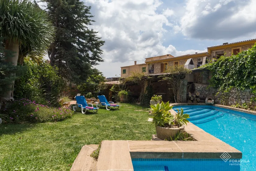 Ca Mado Xucla - Beautiful majorcan house with pool in Valldemossa - Image 1