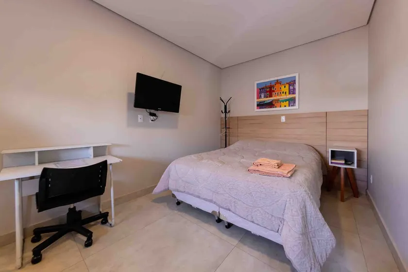 Comfortable and well-located loft - Image 1