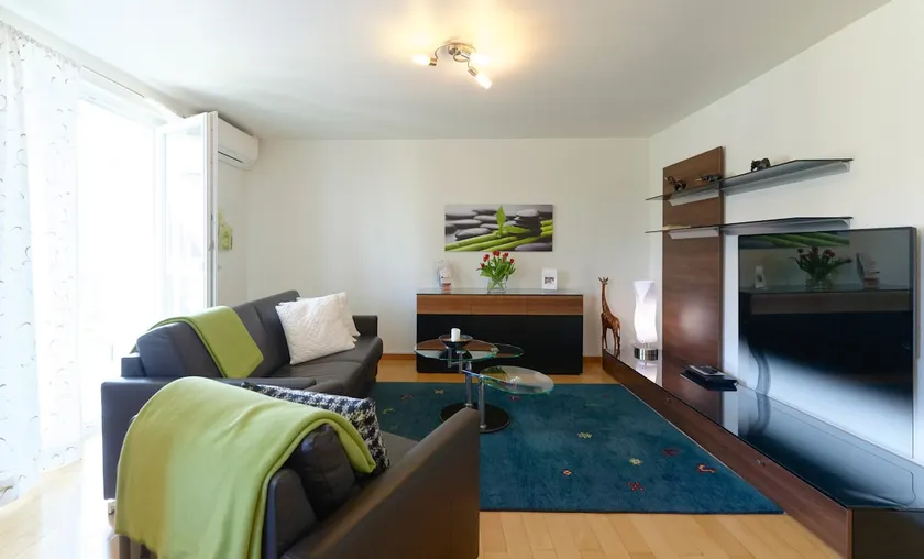 Charming 3Room Apartment Basel City - Image 1