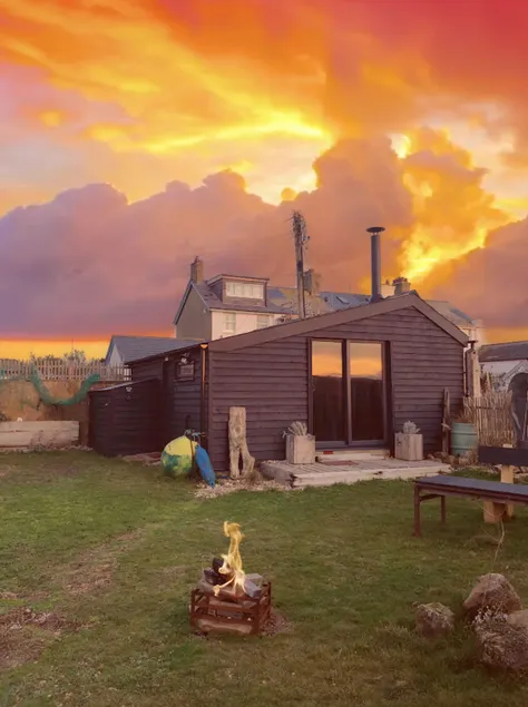The Surf Shack - Image 1
