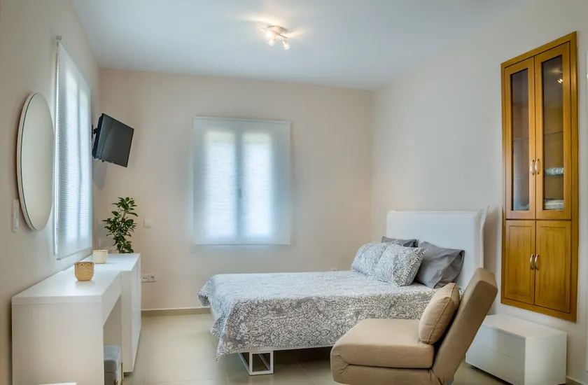 Blanca Serenidad Luxury Apartment - Image 1