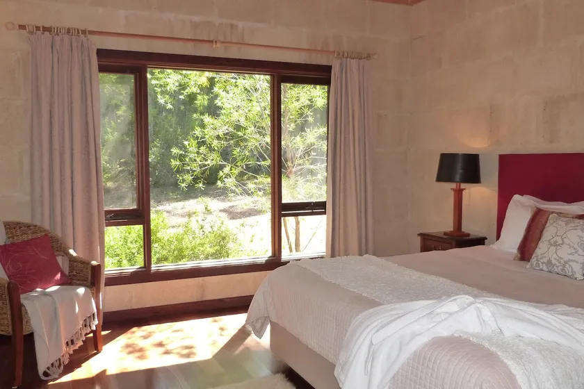 Jarrah Chalet - views - Image 1