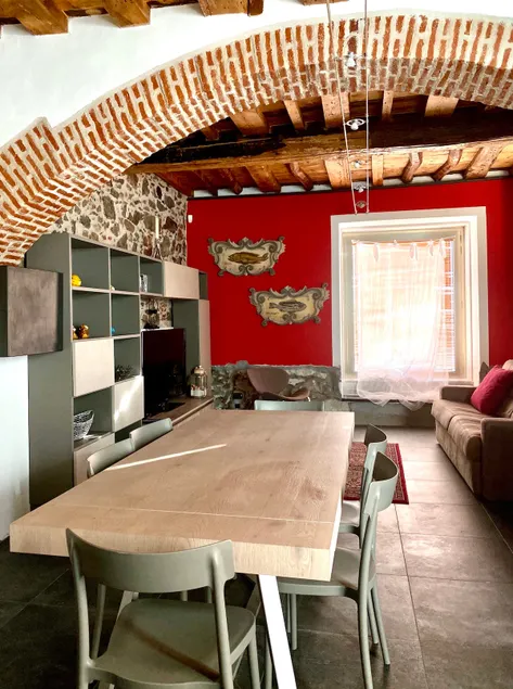 Beachfront apartment in Sestri Levante, sleeps 4 - Image 1