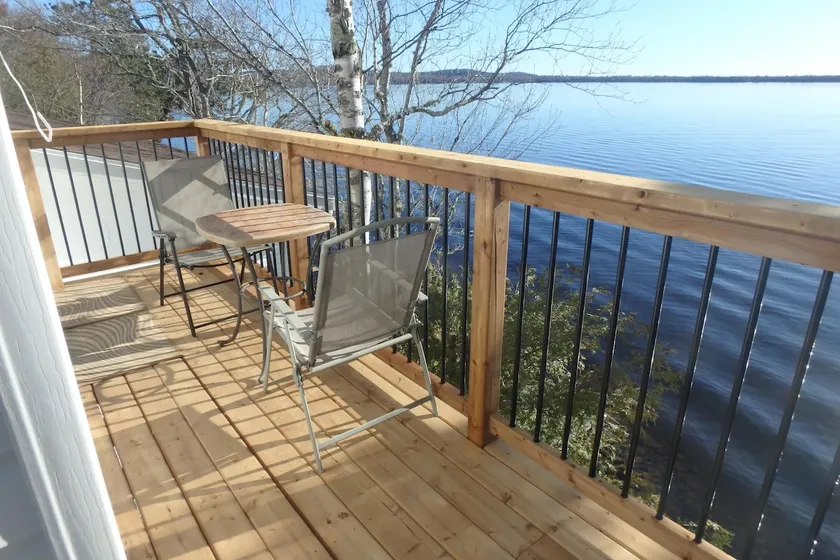 Beautiful One Bedroom Apartment on Harvey Lake. - Image 1