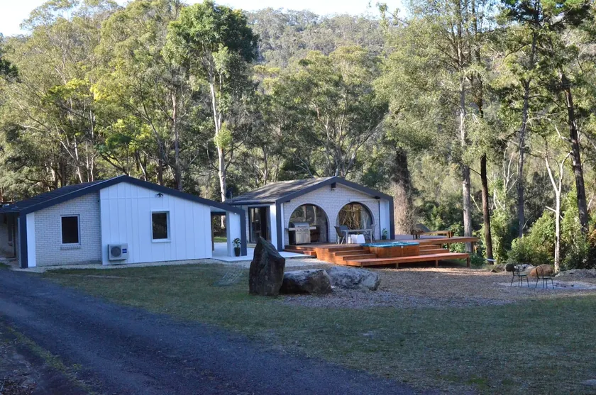 White Gum House - Pure Valley - Image 1