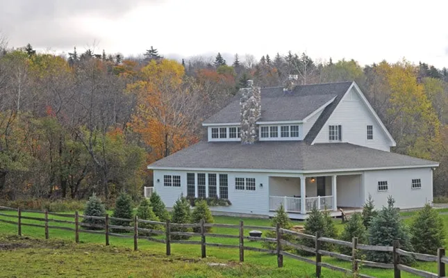 Private Estate Adjacent to The Hermitage Inn - Image 1