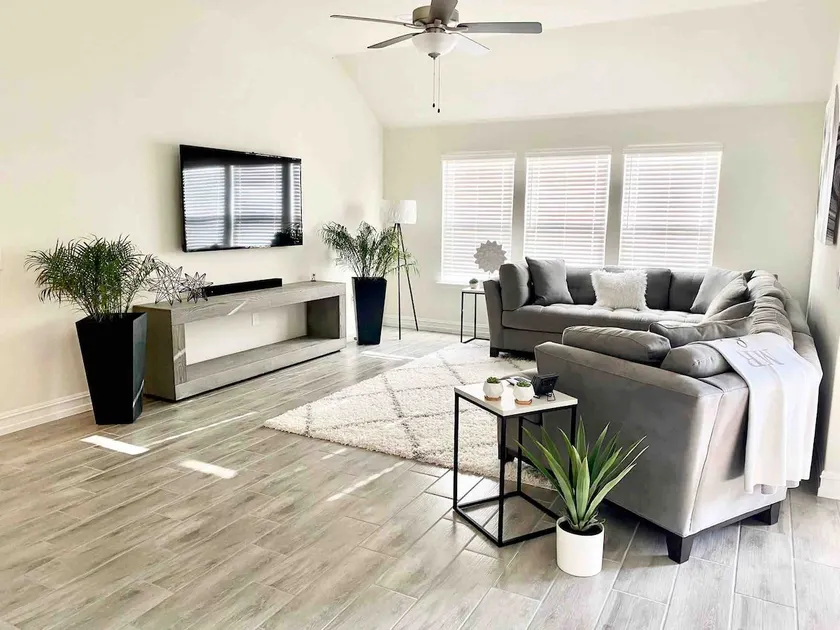 Luxury McKinney Residential - 4 beds, 2 bath - Image 1