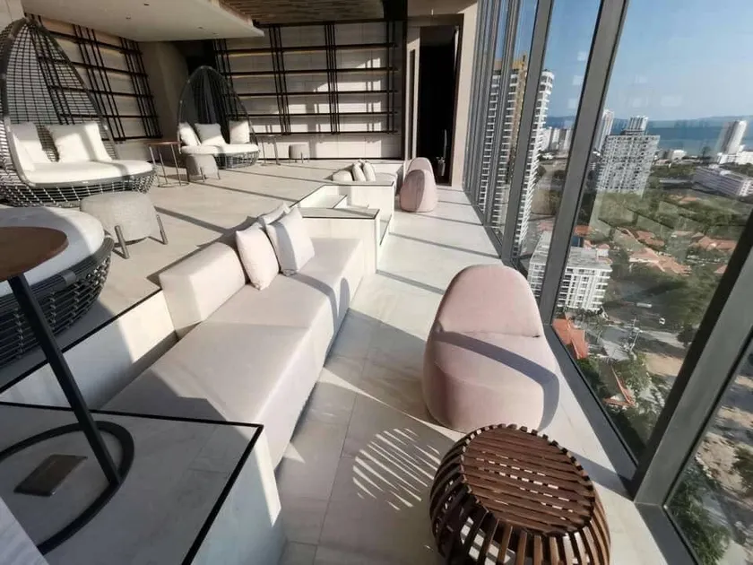 Andromeda 1 bedroom, swimming pool, unobstructed sea view, facing Koh Larn, must-choose for couples - Image 1