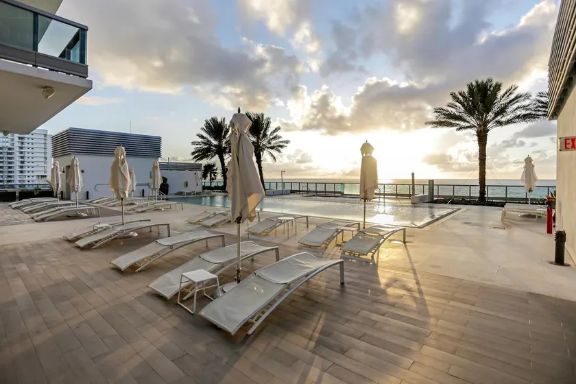 -City View Apartment - Ocean Front Building - Image 1