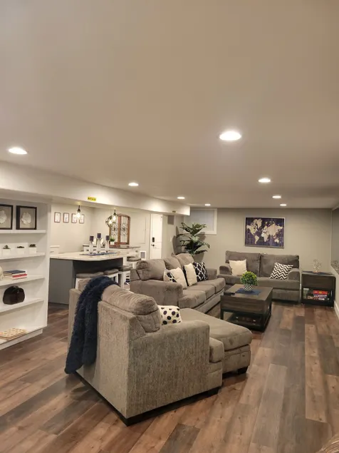 Entire Guest Unit - Cool Canby Crib-Full Basement - Image 1