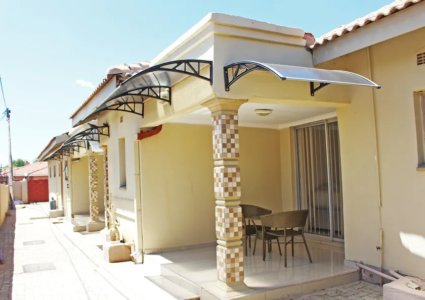 Lwapeng Home Stay - Image 1