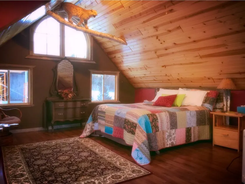 Living Waters Cabin Getaway - Image 1