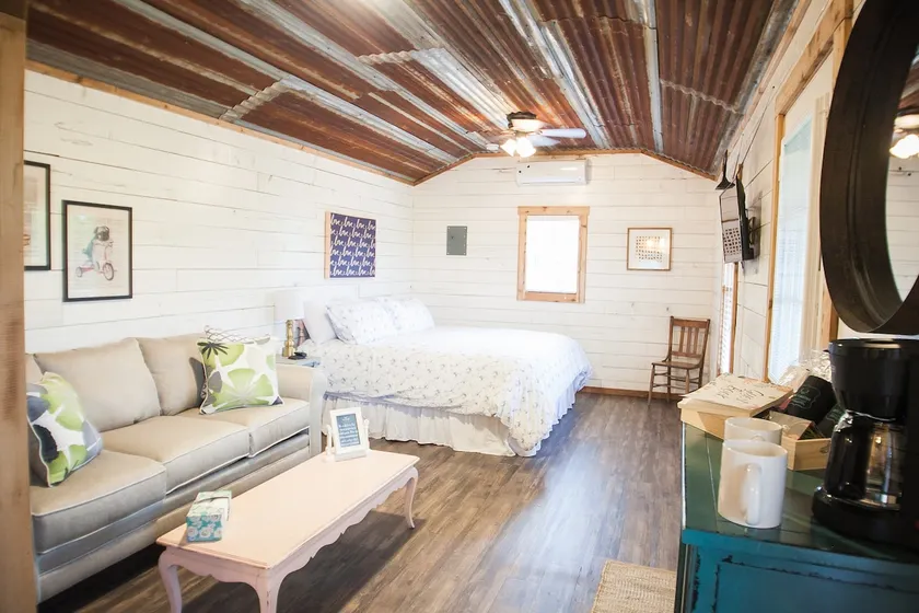 My Happy Place - The Cabins at Onion Creek - Image 1