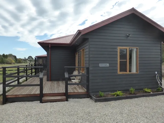 Black Barn Cottage 1 @ Waterfell - Image 1