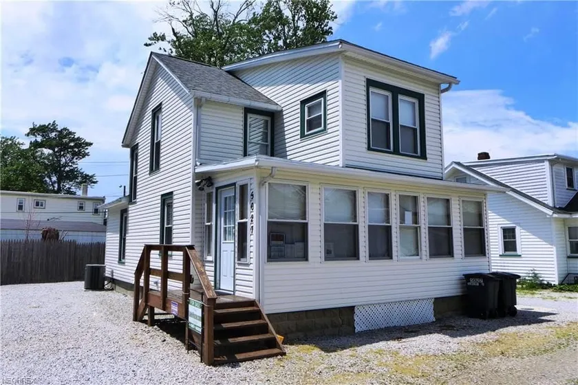 Mapleton Beach Retreat - Image 1