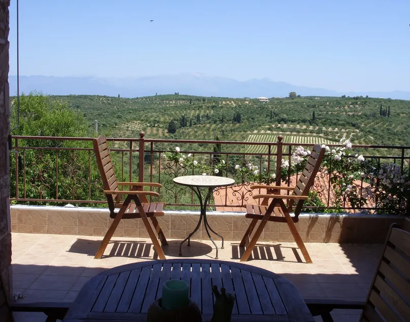 Villa Nefeli in Falanthi Messinias - Image 1