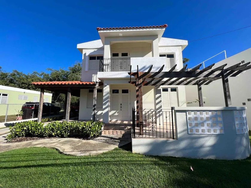 Walk to Boquerón + Sleeps 10+ No Cleaning Fee - Image 1