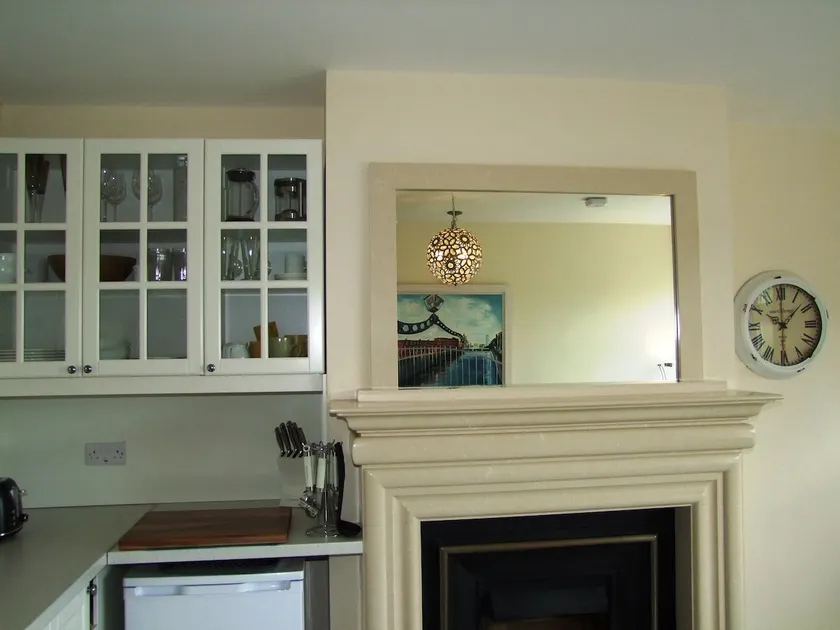 Wonderful Setting Farmhouse Apartment - Image 1