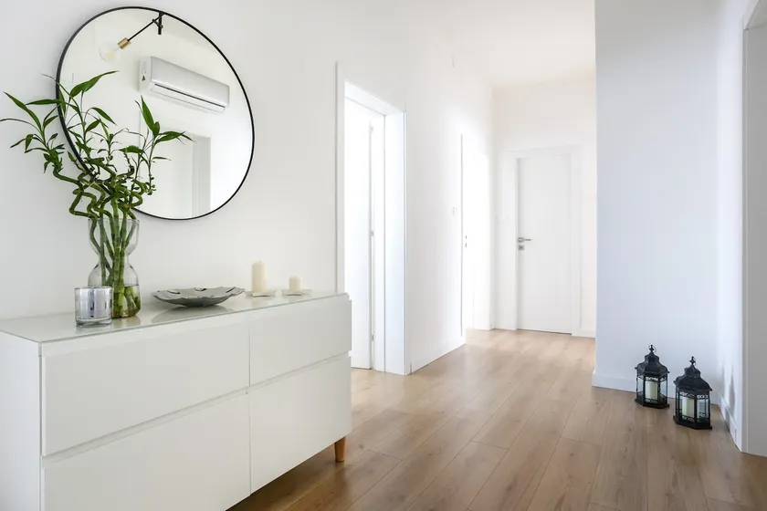 Tommy's Flat - Image 1