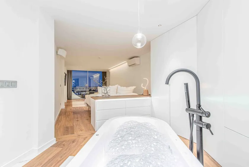 Millennial Immo | Exclusive duplex with ocean views - Image 1