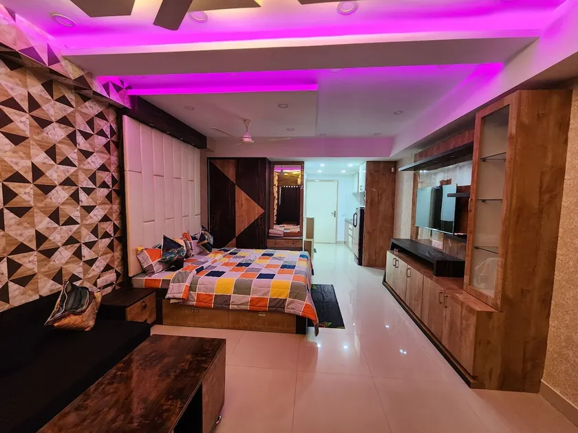 Modern Xanadu Studio Apt-410 Near Airport n CC2 - Image 1