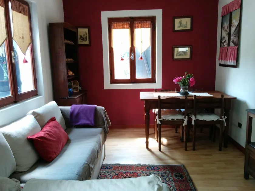 Two-room apartment at the foot of Val Grande - Image 1
